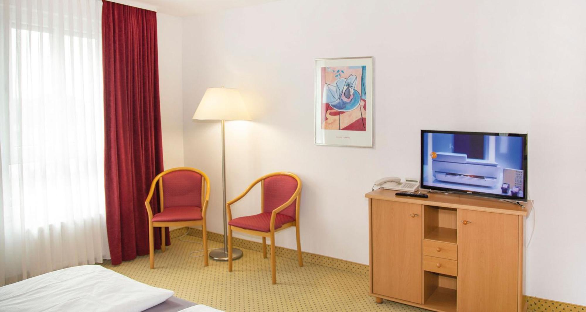 Fairway Hotel Sankt Leon-Rot Luaran gambar