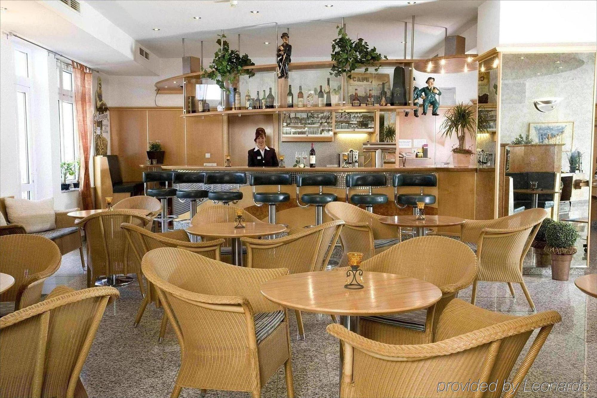 Fairway Hotel Sankt Leon-Rot Restoran gambar